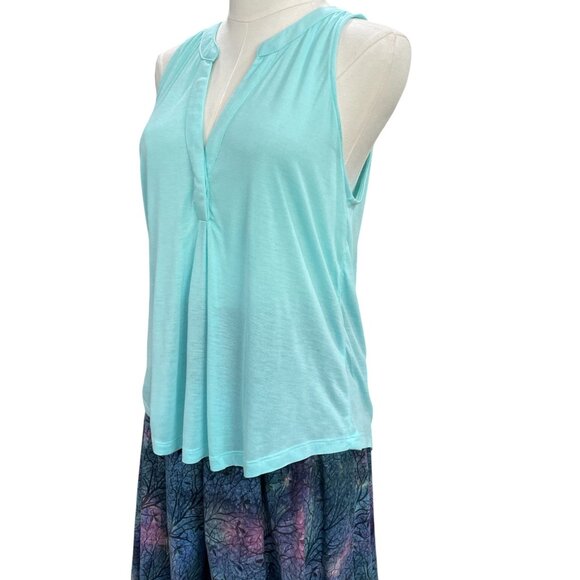 Iris Basic Aqua Sleeveless Top Medium Soft Girl Summer Coastal Minimalist Cruise - Picture 6 of 10